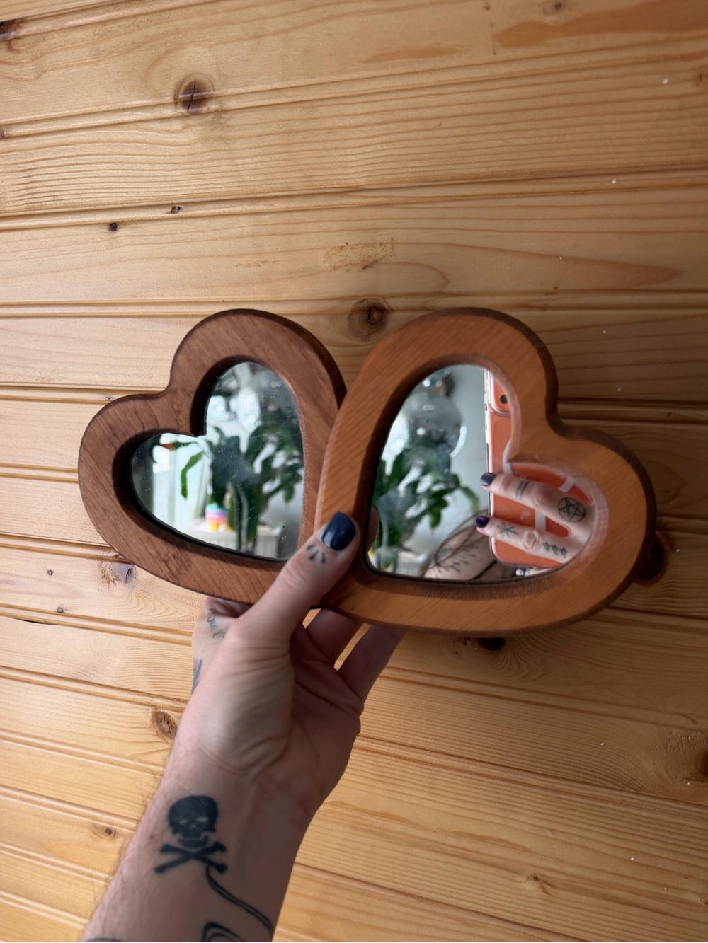 Heart-Shaped Small Wooden Mirrors